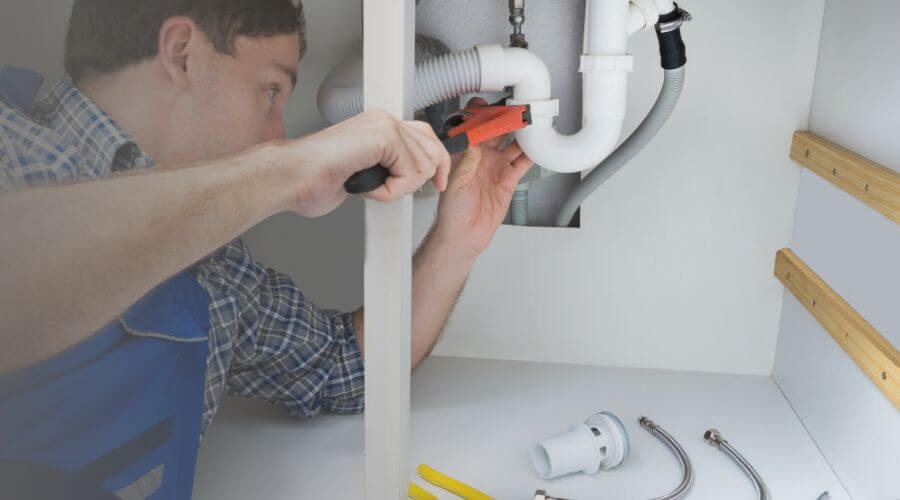 Professional emergency plumbing in Sontag, MS
